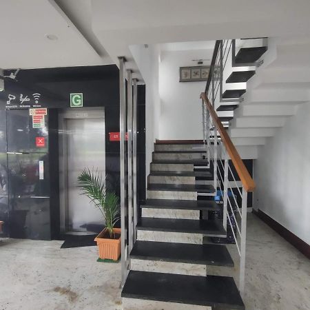 Avi Fortune Suites - Near Bangalore International Airport エクステリア 写真
