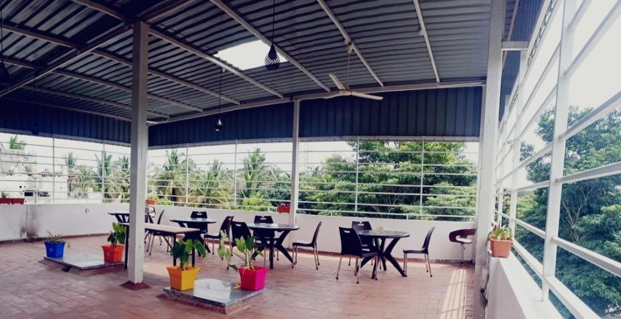 Avi Fortune Suites - Near Bangalore International Airport エクステリア 写真