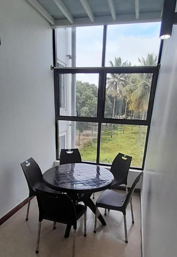 Avi Fortune Suites - Near Bangalore International Airport エクステリア 写真