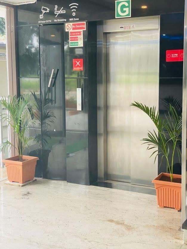 Avi Fortune Suites - Near Bangalore International Airport エクステリア 写真
