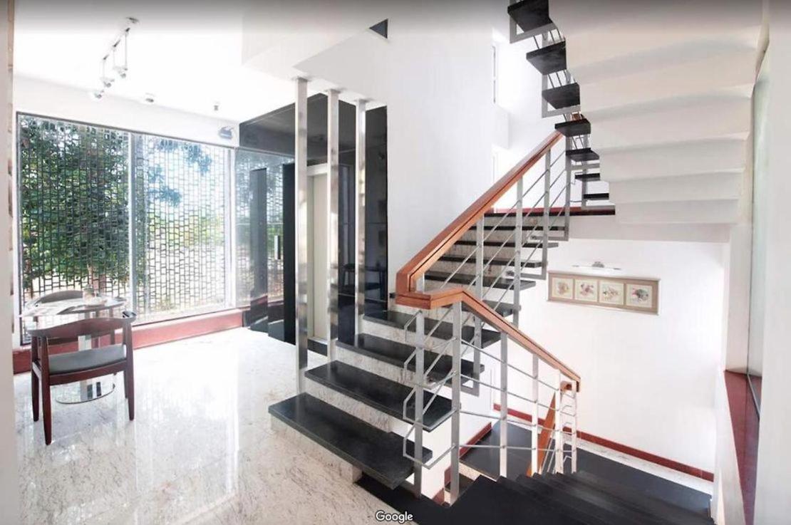 Avi Fortune Suites - Near Bangalore International Airport エクステリア 写真